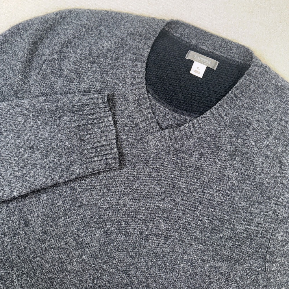 Express V-Neck Sweater Mens XL Charcoal Gray Heathered Knit Long Sleeve Pullover